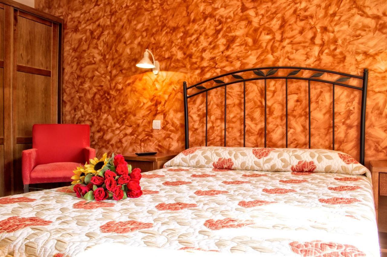 Hotel Covadonga Onís Εξωτερικό φωτογραφία
