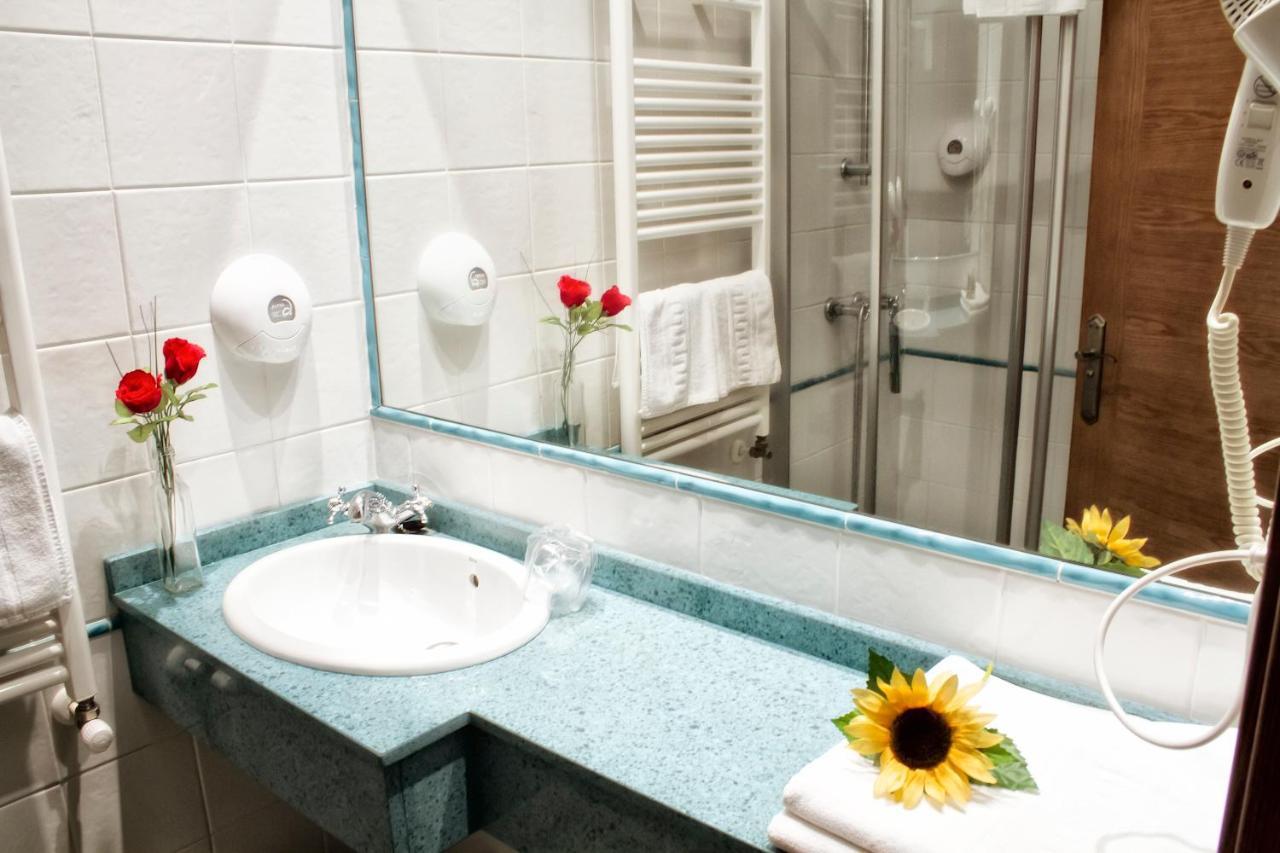 Hotel Covadonga Onís Εξωτερικό φωτογραφία